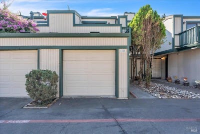 /international/us/299-shasta-drive-vacaville-ca-110120681980/