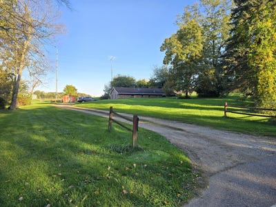 /international/us/535-29-1-2-mile-road-albion-mi-110120460917/