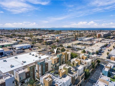 /international/us/797-leeward-costa-mesa-ca-110120414260/