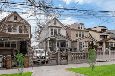 /international/us/12509-linden-boulevard-south-ozone-park-ny-110098789168/