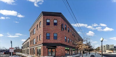 /international/us/210-s-mill-road-kennett-square-pa-110105841018/