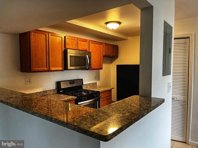 /international/us/2514-markham-lane-landover-md-110104269951/