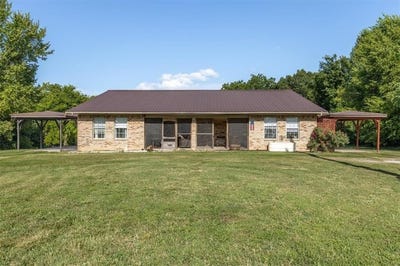 /international/us/23380-23378-highway-303-hindsville-ar-110100926743/