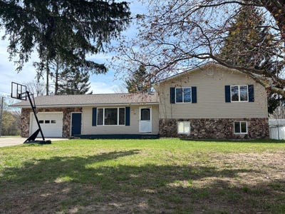 /international/us/401-sunnyside-street-mancelona-mi-110107850821/