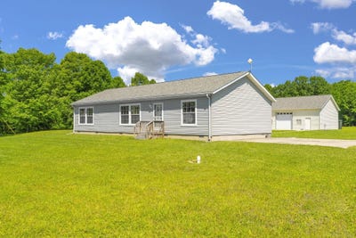 /international/us/6995-aitken-road-lexington-mi-110109067822/