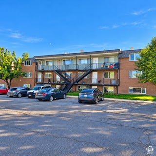 /international/us/3673-s-2200-w-west-valley-city-ut-110120690613/