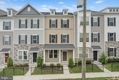 /international/us/43733-hay-road-ashburn-va-110107734667/