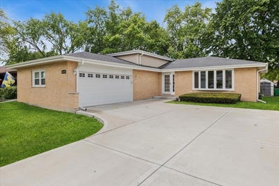 /international/us/17718-65th-avenue-tinley-park-il-110108192897/