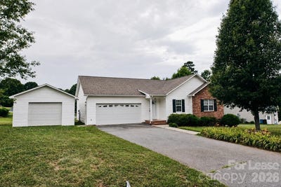 /international/us/5139-silver-tree-trail-conover-nc-110107933632/