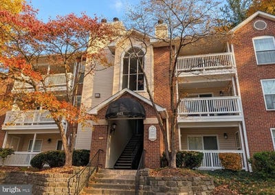 /international/us/1523-lincoln-mclean-va-110107898062/