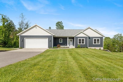 /international/us/7192-morrison-lake-road-saranac-mi-110108356927/