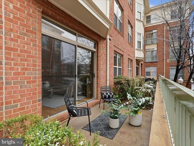 /international/us/1851-stratford-park-place-reston-va-110106366383/