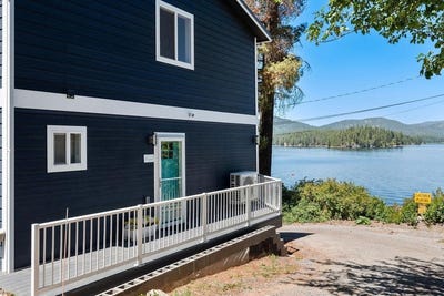 /international/us/22723-e-park-beach-rd-newman-lake-wa-110101194129/