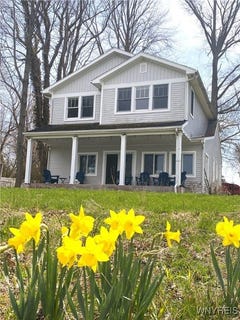 /international/us/4765-1-e-lake-road-wilson-ny-110099437888/