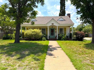 /international/us/902-grand-avenue-abilene-tx-110108498311/