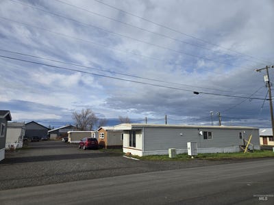 /international/us/810-n-d-street-grangeville-id-110104151745/