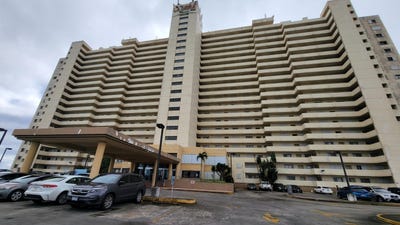 /international/us/310-ladera-lane-mangilao-gu-110107660042/