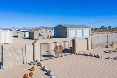 /international/us/2467-sand-drive-landers-ca-110104156937/