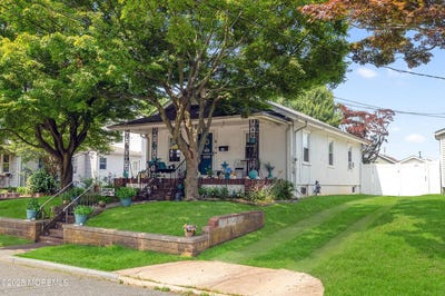 /international/us/18-slocum-street-west-long-branch-nj-110100189815/