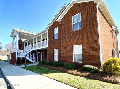 /international/us/3001-macgregor-downs-road-greenville-nc-110107038528/