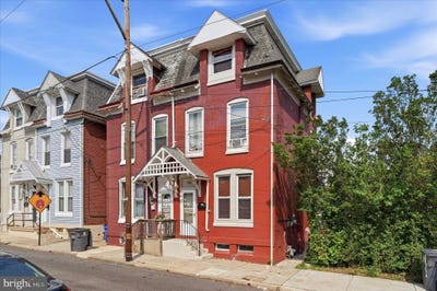 /international/us/124-s-evans-street-pottstown-pa-110108259962/