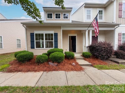 /international/us/4320-macey-lane-rock-hill-sc-110108410145/