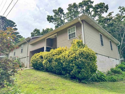 /international/us/410-w-clinton-street-heber-springs-ar-110108480206/