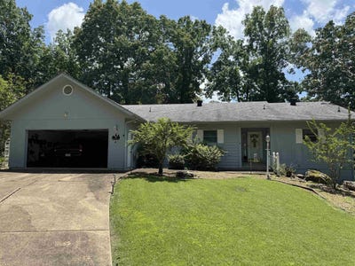 /international/us/4-skeinah-circle-cherokee-village-ar-110100391250/