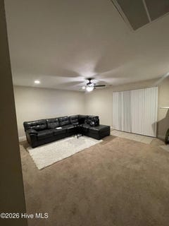/international/us/1537-pine-brook-court-greenville-nc-110108609392/