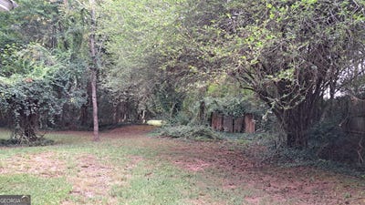 /international/us/2022-brockett-road-tucker-ga-110120533797/