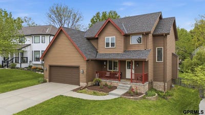/international/us/13532-boyd-street-omaha-ne-110107687350/