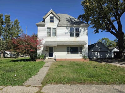 /international/us/803-6th-st-sheldon-ia-110110405987/