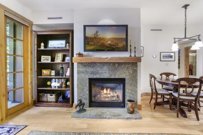 /international/us/104-village-way-lot-1-sun-valley-id-110120553947/
