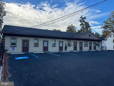 /international/us/100-unit-102-w-butler-avenue-doylestown-pa-110104483850/
