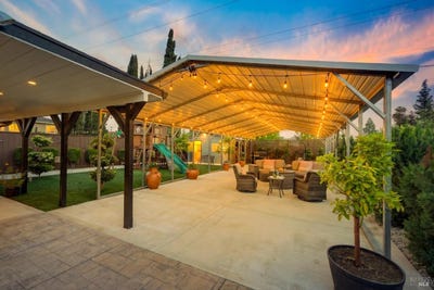 /international/us/531-e-tennessee-street-fairfield-ca-110107381873/