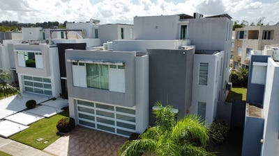 /international/pr/p4-calle-flor-de-tana-canovanas-canovanas-110105958896/