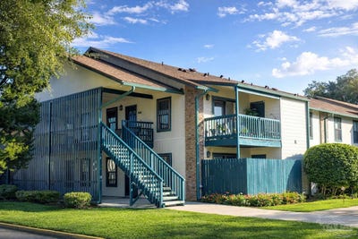 /international/us/2299-scenic-hwy-pensacola-fl-110105705223/
