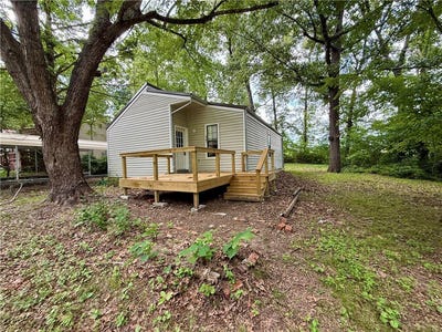 /international/us/3701-overland-circle-harrison-ar-110108294101/