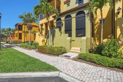 /international/us/9065-albion-ln-n-naples-fl-110107692449/