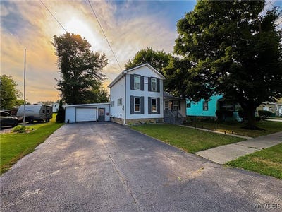 /international/us/10-windsor-street-attica-ny-110101261386/?lang=en