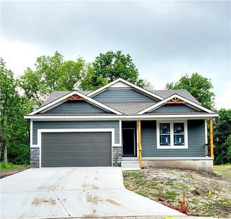 /international/us/4-highland-circle-smithville-mo-110107223787/