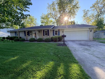 /international/us/1021-kennedy-lane-fostoria-oh-110107964583/