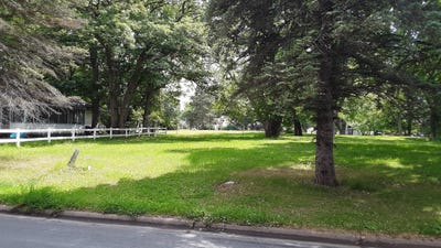 /international/us/33x-4th-avenue-nw-forest-lake-mn-110105202664/