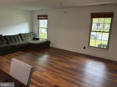 /international/us/20-woodvale-drive-atco-nj-110108411054/