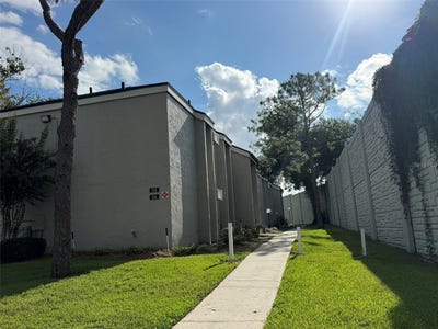 /international/us/136-springwood-circle-longwood-fl-110120002781/