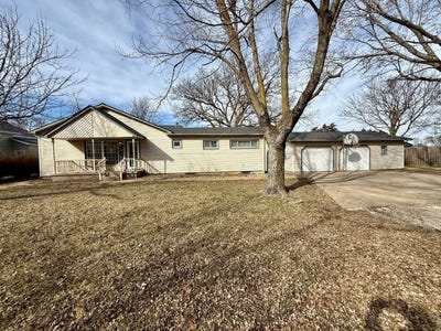/international/us/210-s-colorado-st-kanopolis-ks-110105958331/