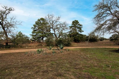 /international/us/5431-n-hwy-77-la-grange-tx-110096847554/