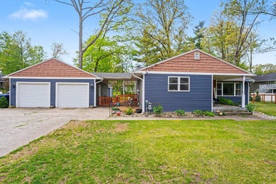 /international/us/2969-e-pontaluna-road-fruitport-mi-110108178353/