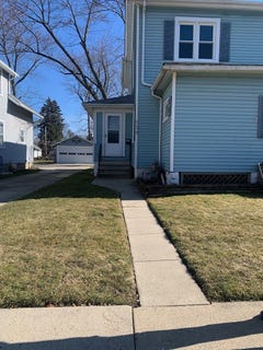 /international/us/739-iowa-avenue-aurora-il-110109070662/