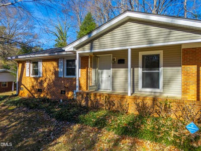 /international/us/430-w-9th-street-siler-city-nc-110104434316/